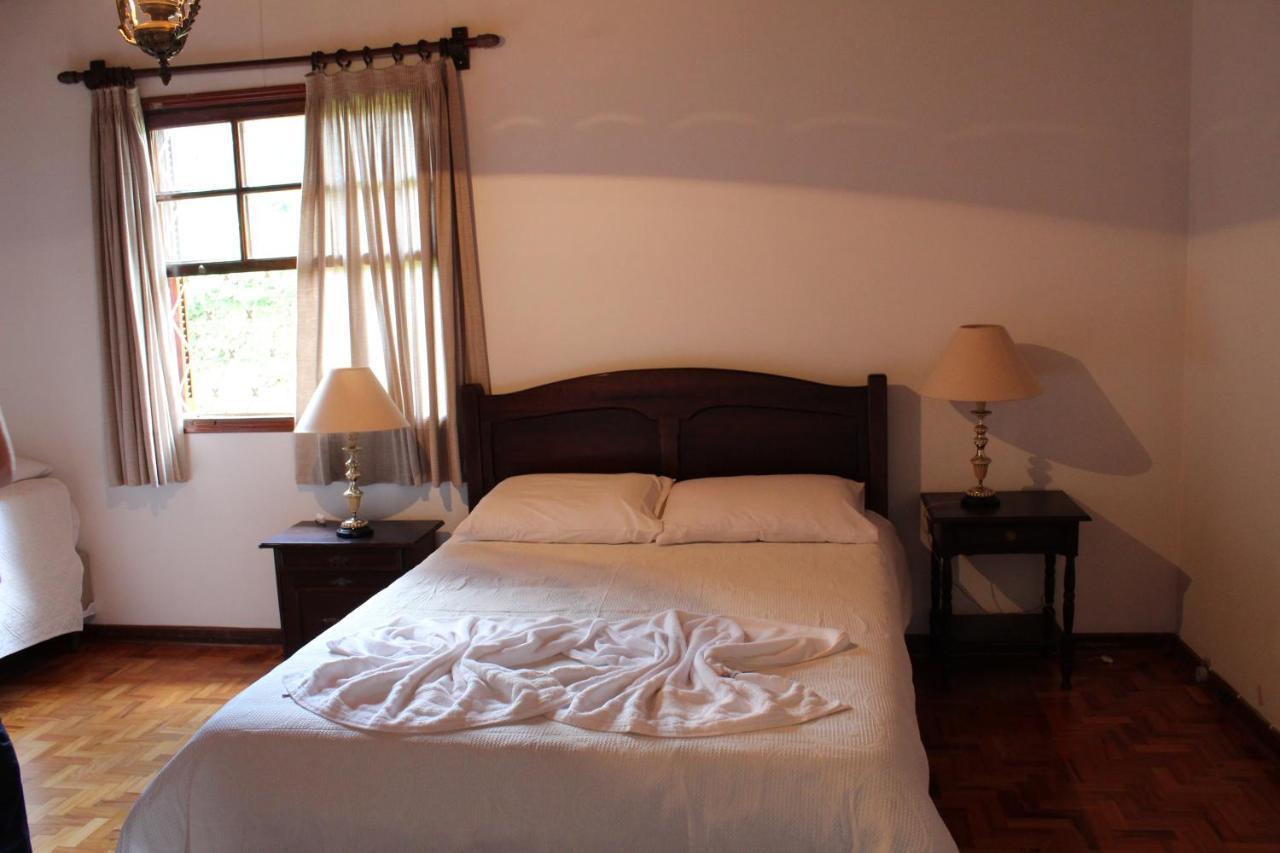 Casa Aconchegante No Capivari Campos do Jordão Exteriör bild